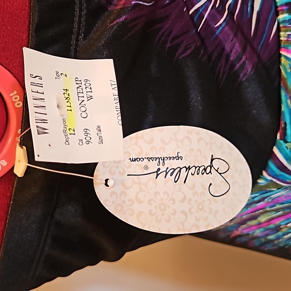 Speechless Ladies Dress BNWT Pleated - Picture 9 of 12